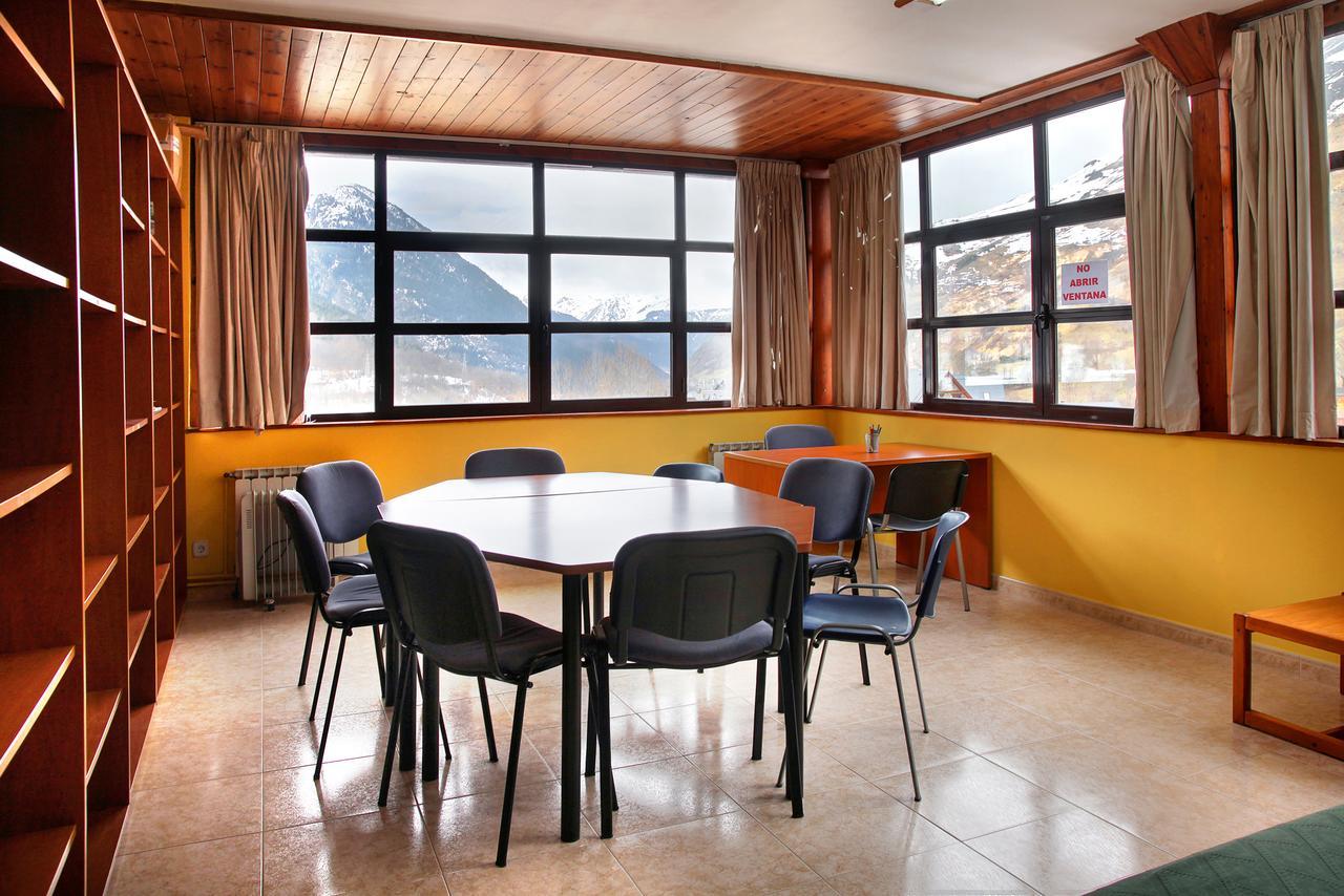 Albergue Era Garona Salardu Ngoại thất bức ảnh